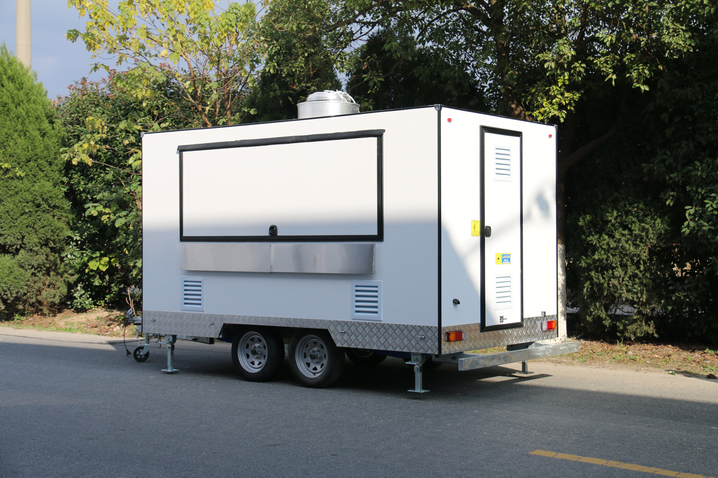 4M food trailer