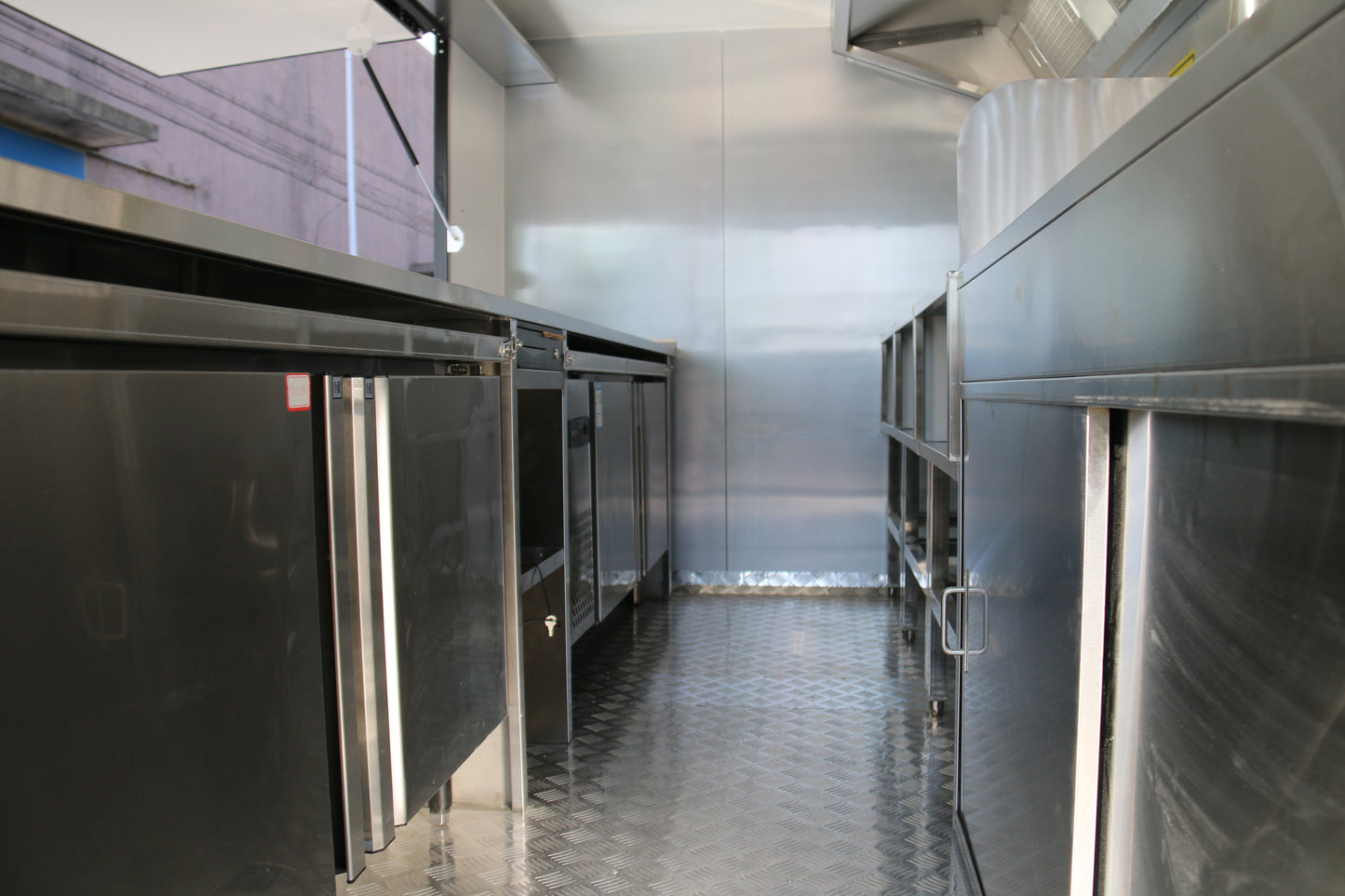 4M food trailer